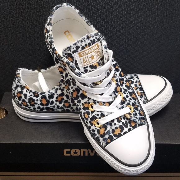 Converse Shoes - NIB! 🎀 Cheetah Print Converse 🎀